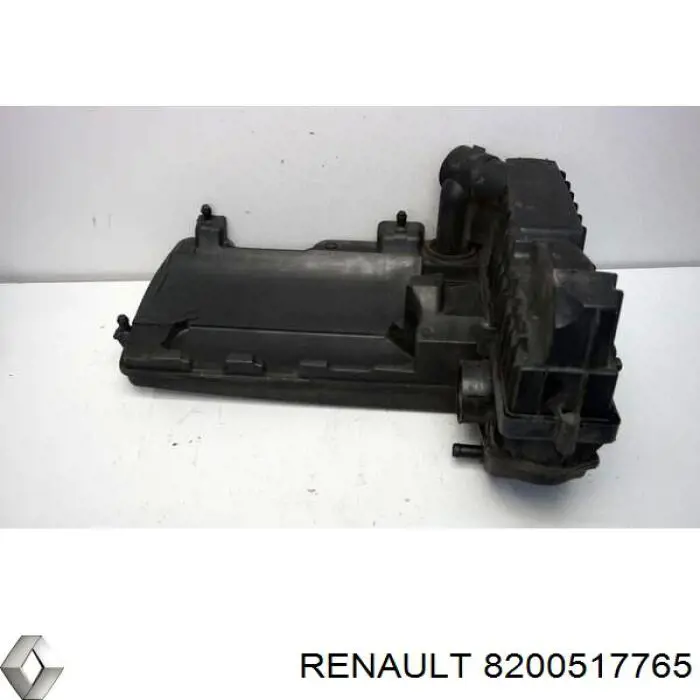 Obudowa filtra powietrza 8200517765 Renault (RVI)