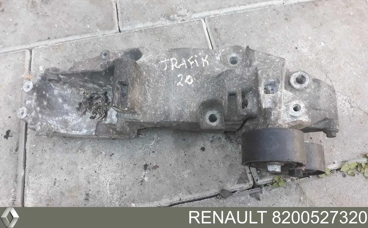  Wspornik alternatora Renault Laguna 3