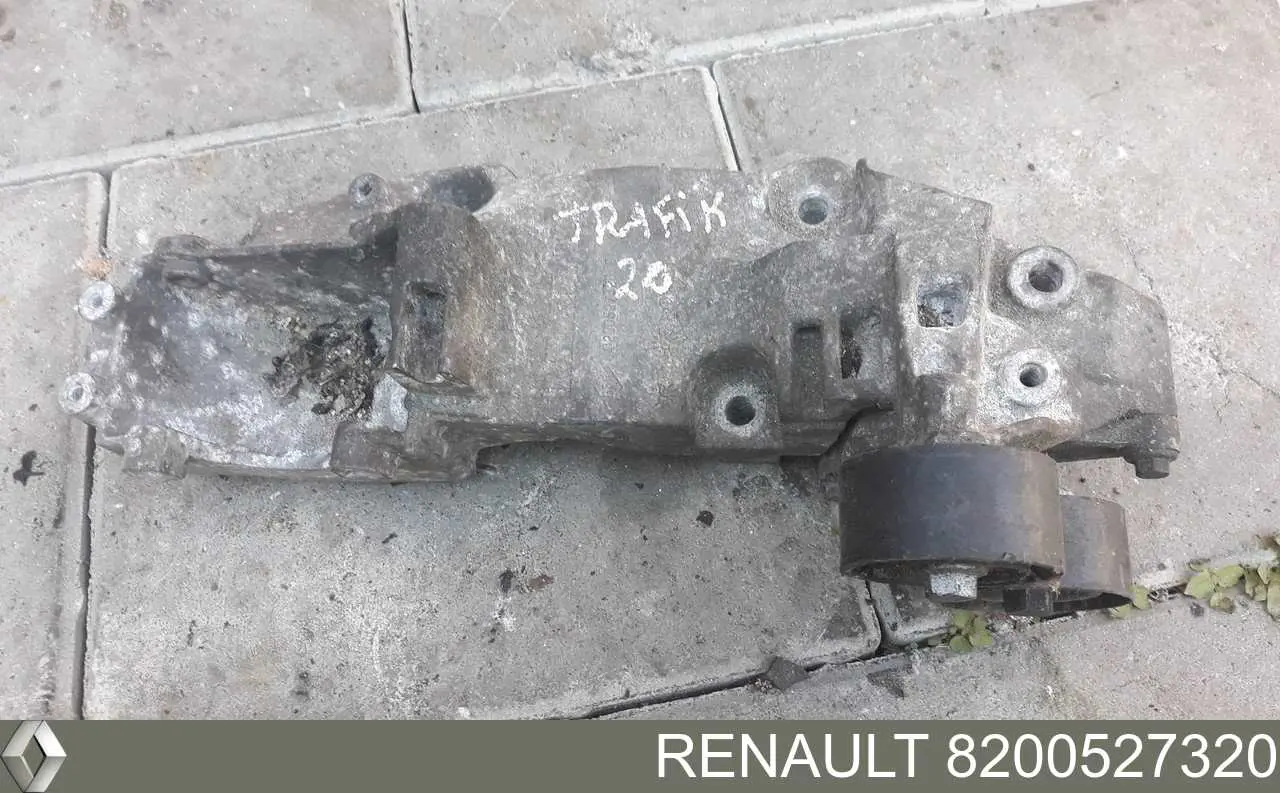 Do koszyka Wspornik alternatora Renault Laguna III BT0, BT1