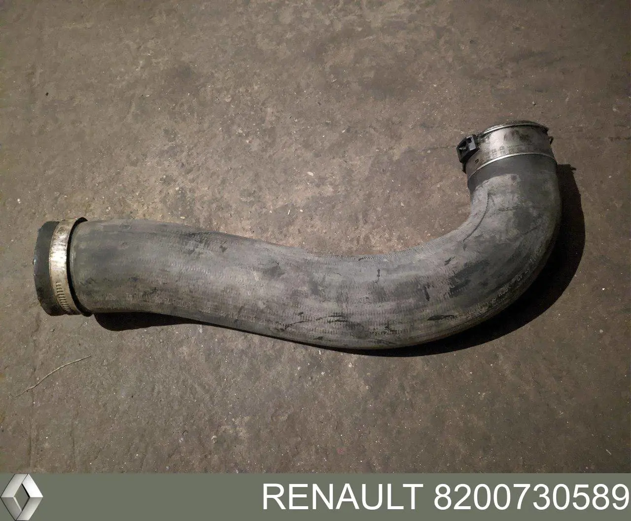 Do koszyka 8200730589 Renault (RVI) Przewód (króciec) intercoolera