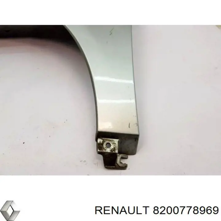  Błotnik przedni lewy Renault Vel Satis 