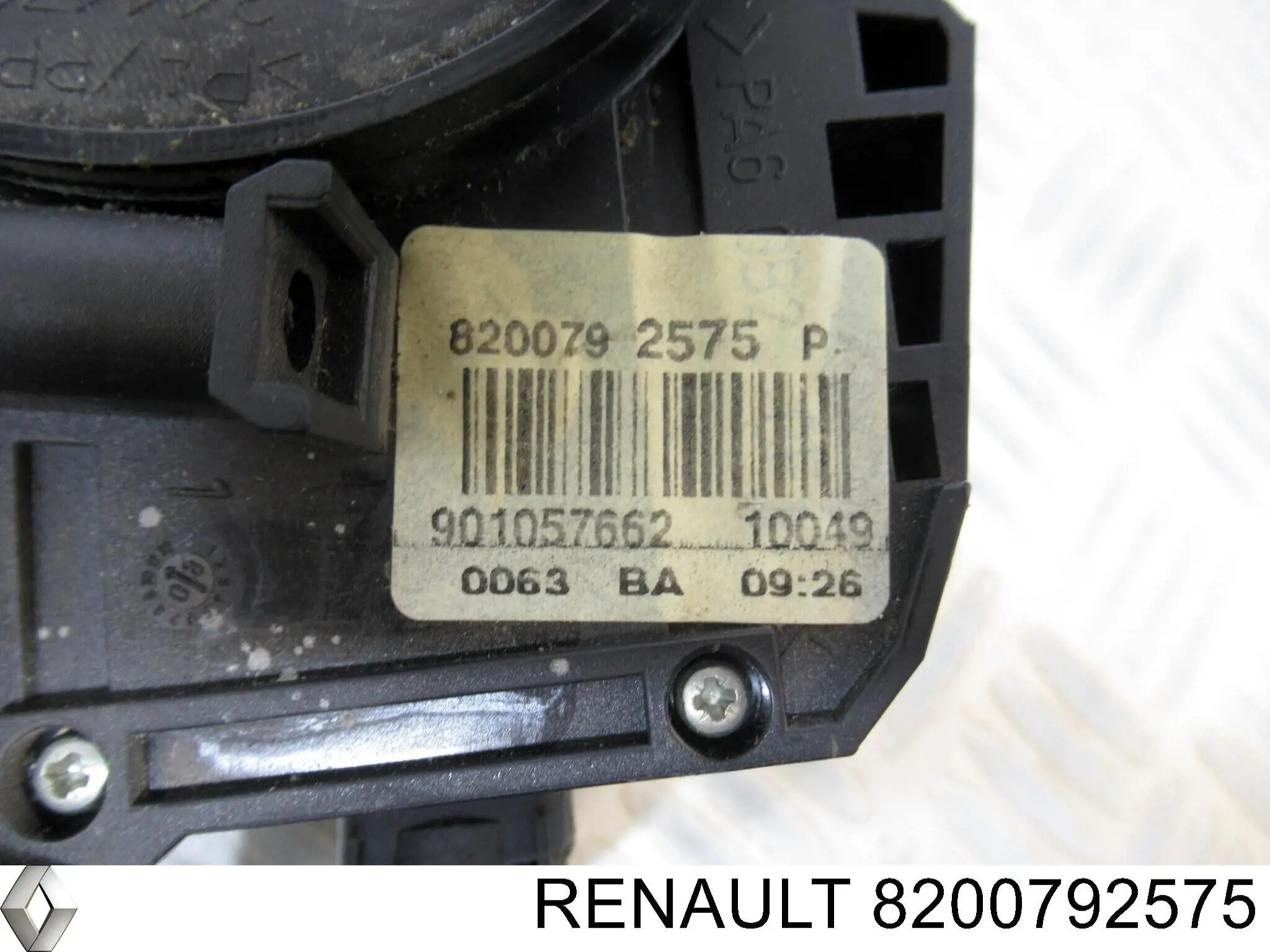 Przełącznik zespolony prawy Renault (RVI) 8200792575 cena, od 52,78 USD