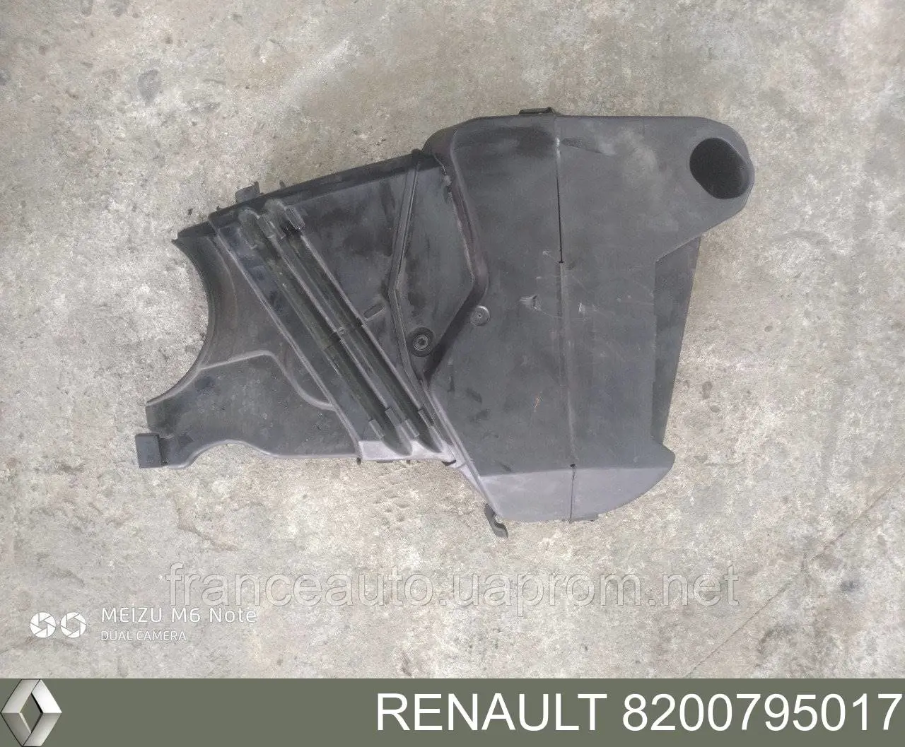 Do koszyka 8200795017 Renault (RVI) Osłona paska rozrządu górna