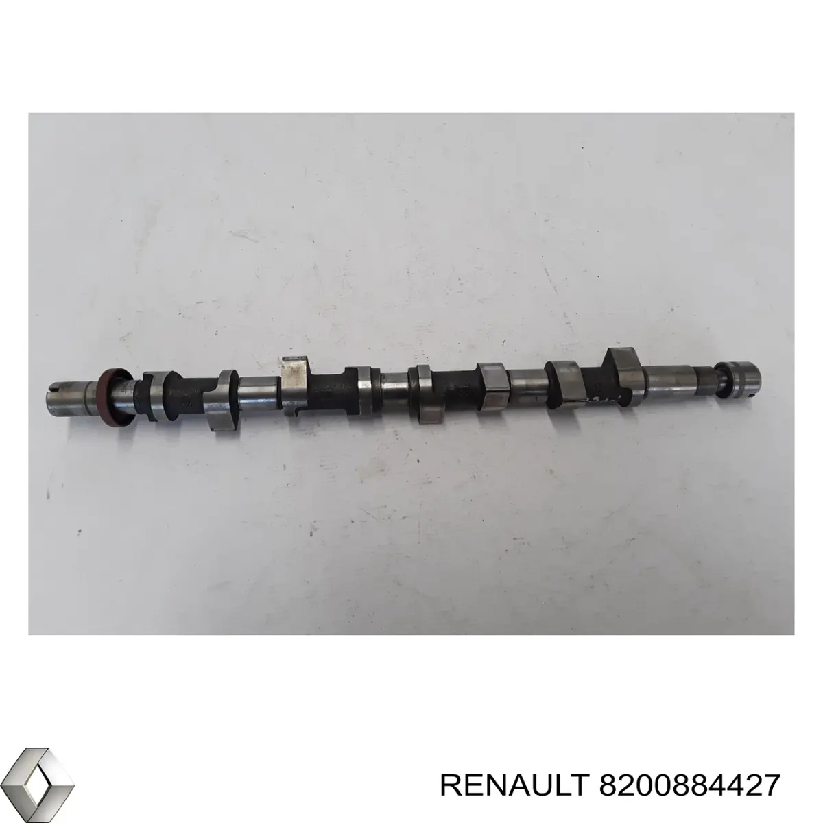 8200884427 Renault (RVI) Wał rozrządu silnika