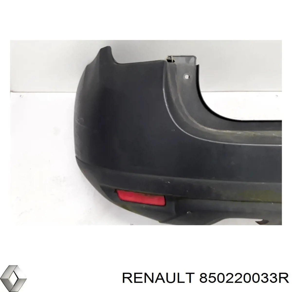 Do koszyka 850220033R Renault (RVI) Zderzak tylny