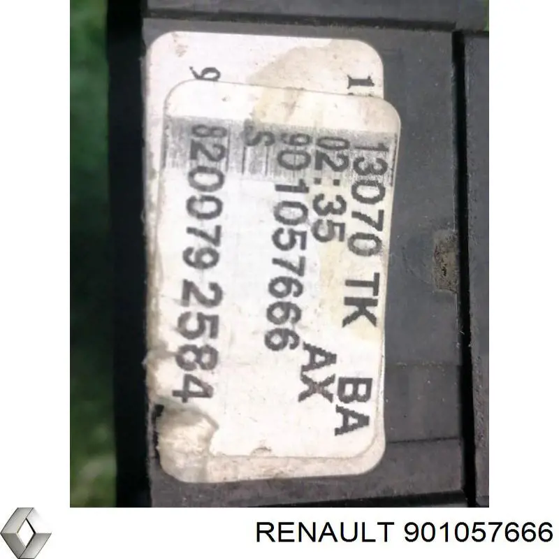 901057666 Renault (RVI) Przełącznik zespolony prawy