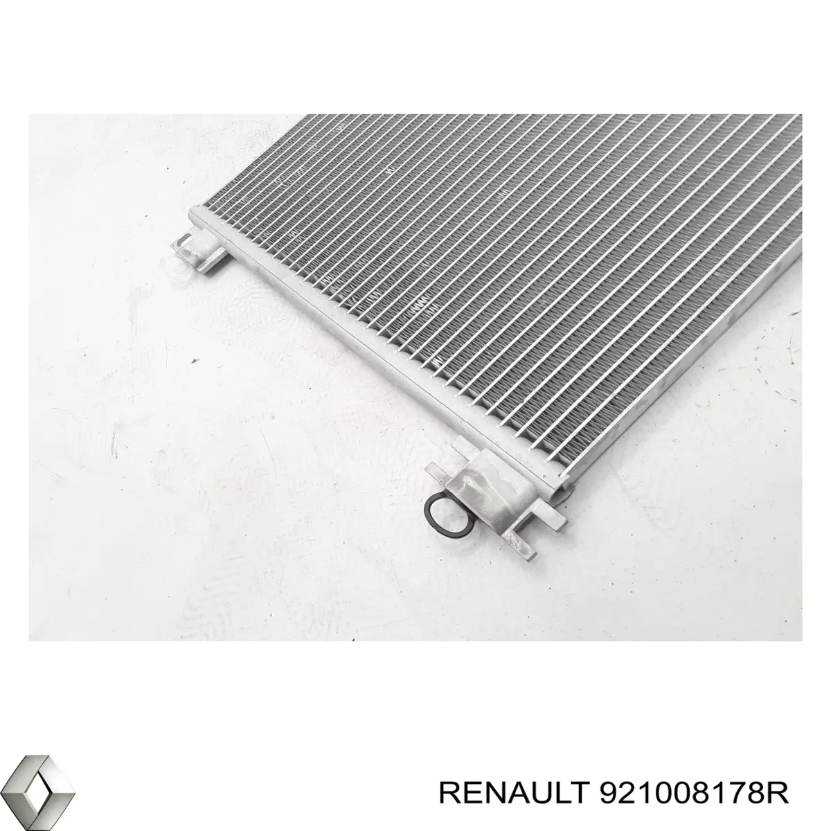 Chłodnica klimatyzacji Renault (RVI) 921008178R cena, od 121,05 USD