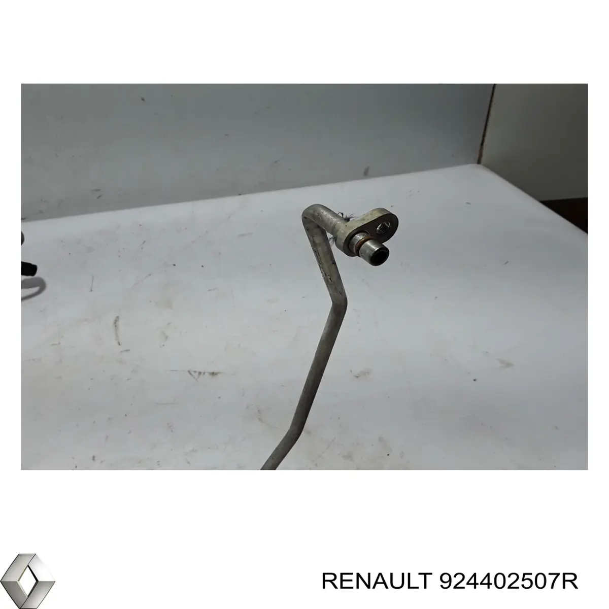 Przewód klimatyzacji, od chłodnicy do osuszacza Renault (RVI) 924402507R cena, od 129,45 USD