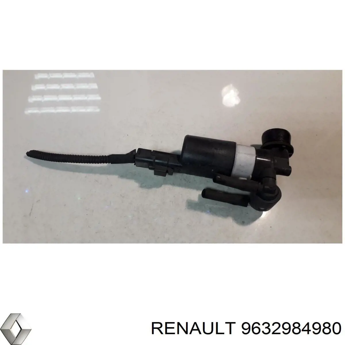 Pompka spryskiwacza szyby przedniej/tylnej 9632984980 Renault (RVI)