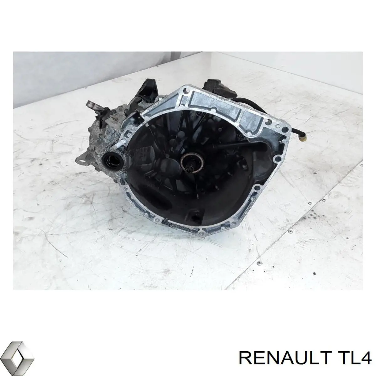 Do koszyka TL4 Renault (RVI) Mechaniczna skrzynia biegów w komplecie