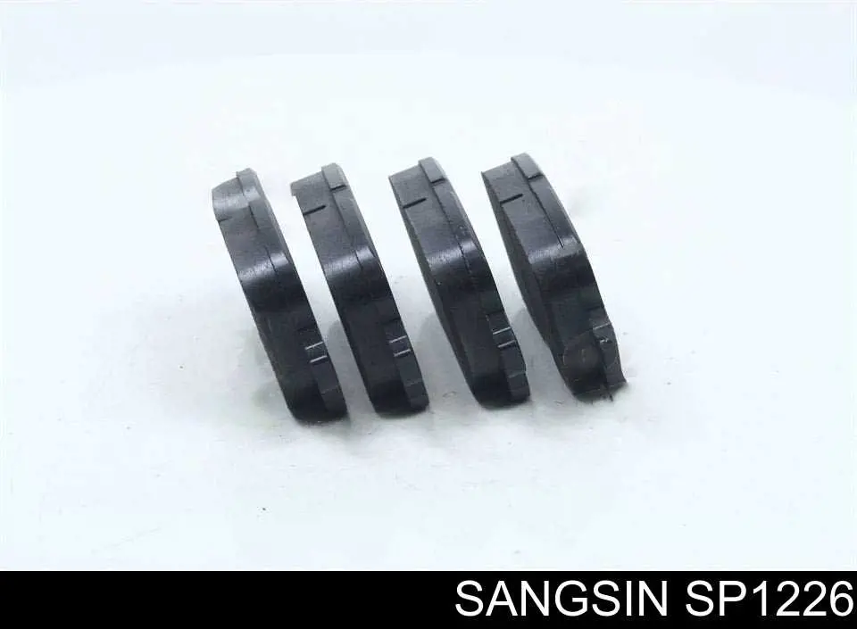 Do koszyka SP1226 Sangsin Klocki hamulcowe przednie tarczowe