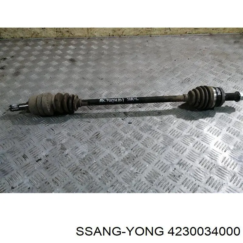 Do koszyka Półoś tylna SsangYong Actyon  