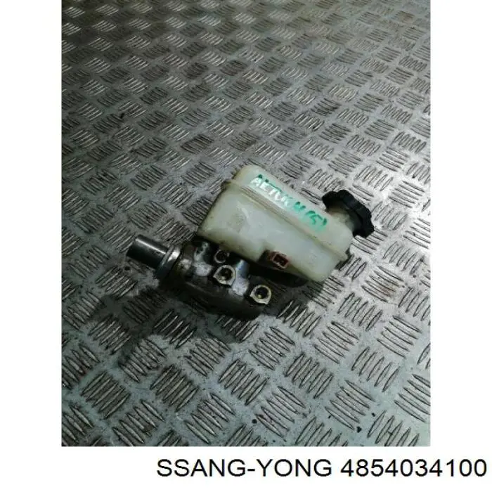 4854034100 Ssang Yong Główny cylinder hamulców