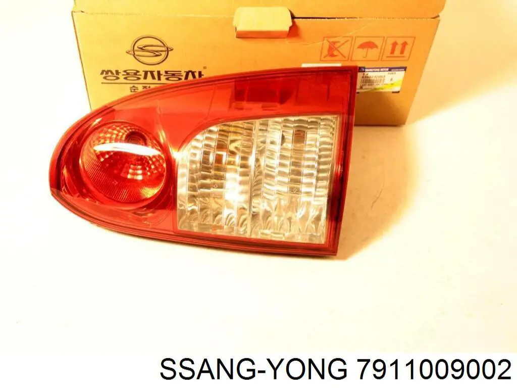 Szyba przednia Ssang Yong 7911009002 cena, od 113,59 USD
