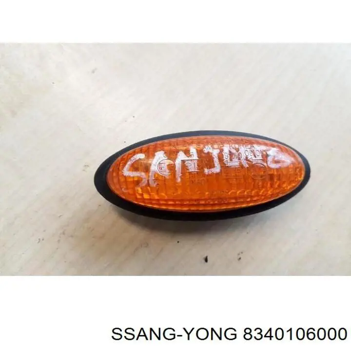Powtarzacz kierunkowskazu na błotniku SsangYong Korando SUV (KJ) (1996 - 2006) cena, od 45,67 USD