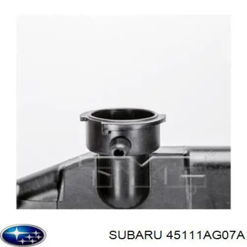 Do koszyka 45111AG07A Subaru Chłodnica silnika