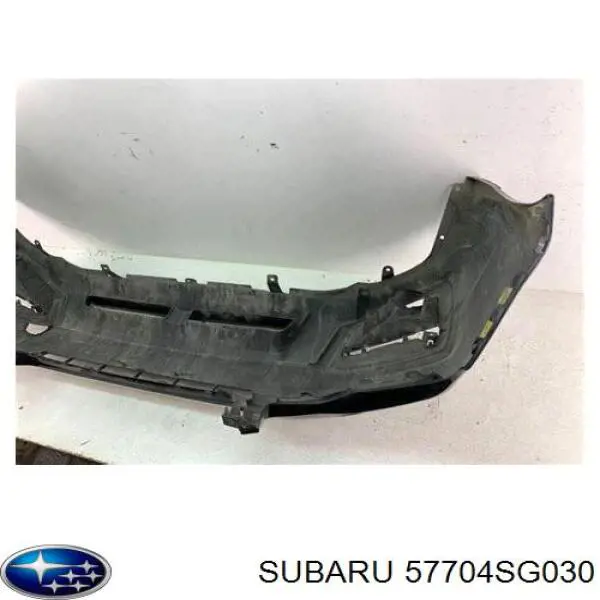 57704SG030 Subaru Zderzak przedni