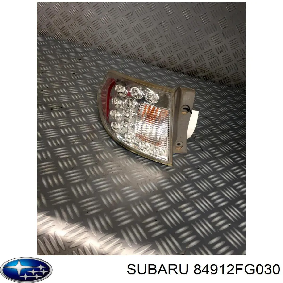 Do koszyka 84912FG030 Subaru Lampa zespolona tylna lewa zewnętrzna