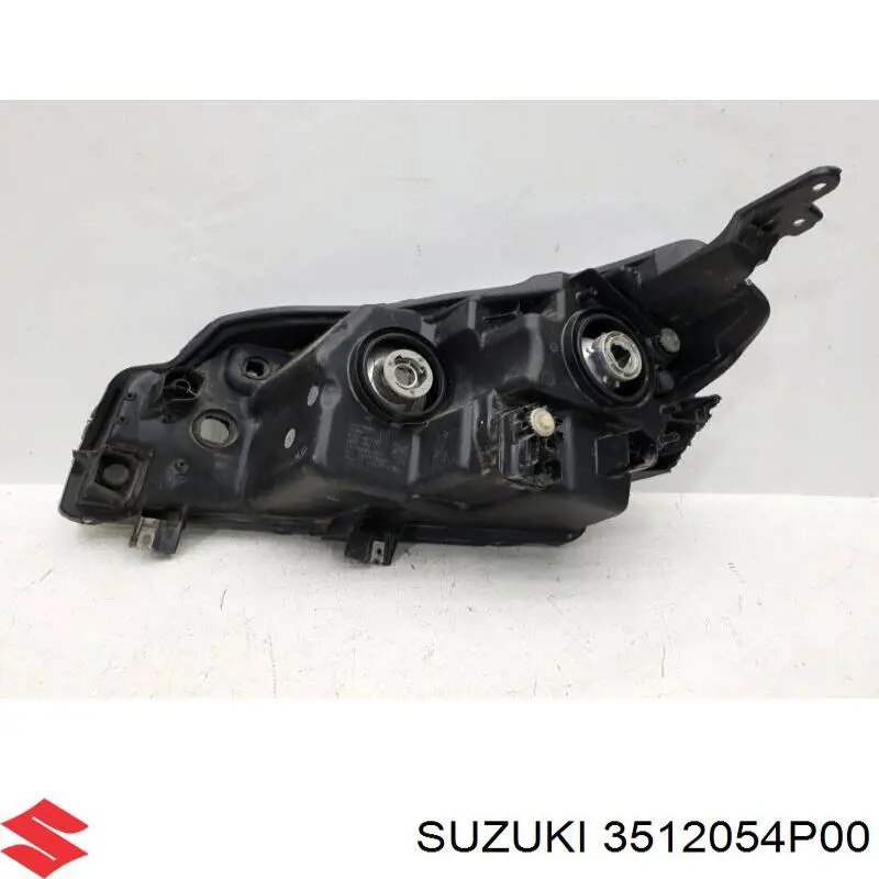 Reflektor prawy Suzuki 3512054P00 cena, od 246,25 USD