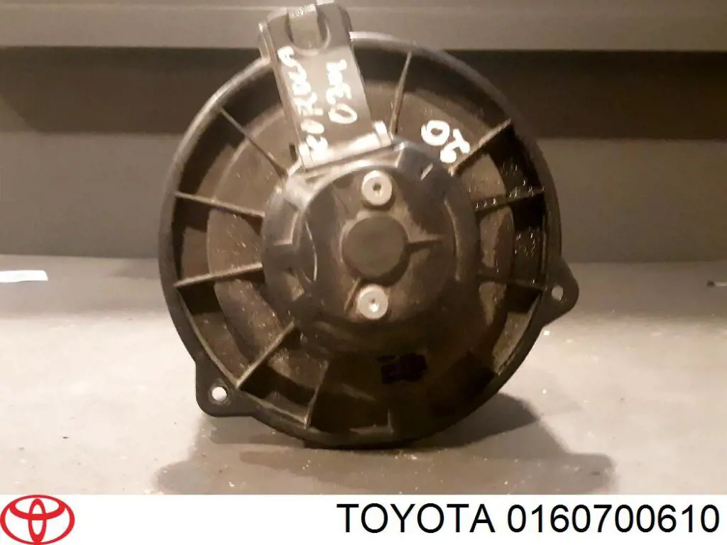 Silniczek wentylatora nagrzewnicy (ogrzewacza wnętrza) Toyota 0160700610 cena, od 64,70 USD