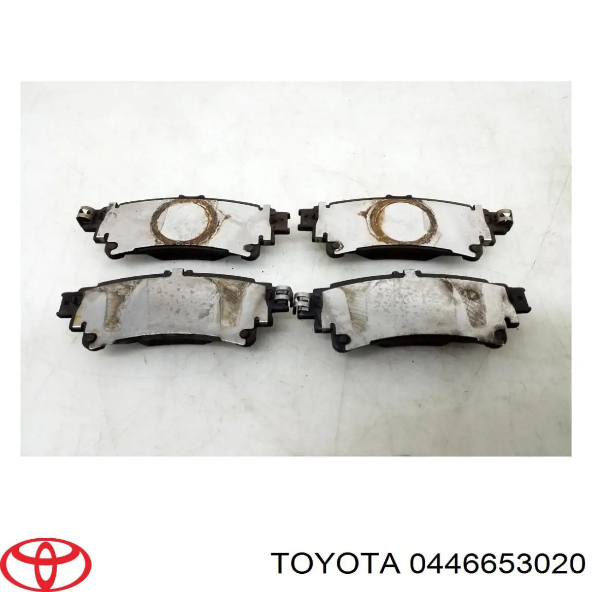 Okładziny (klocki) do hamulców tarczowych tylne 0446653020 Toyota