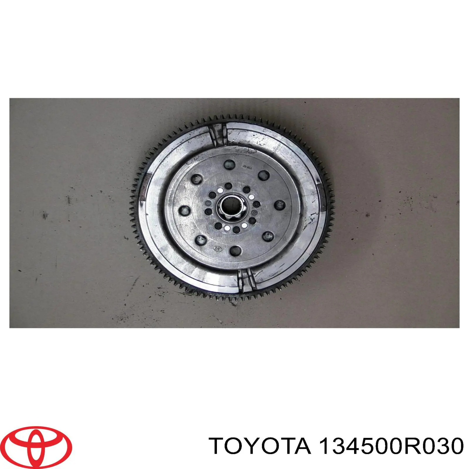134500R030 Toyota Koło zamachowe silnika
