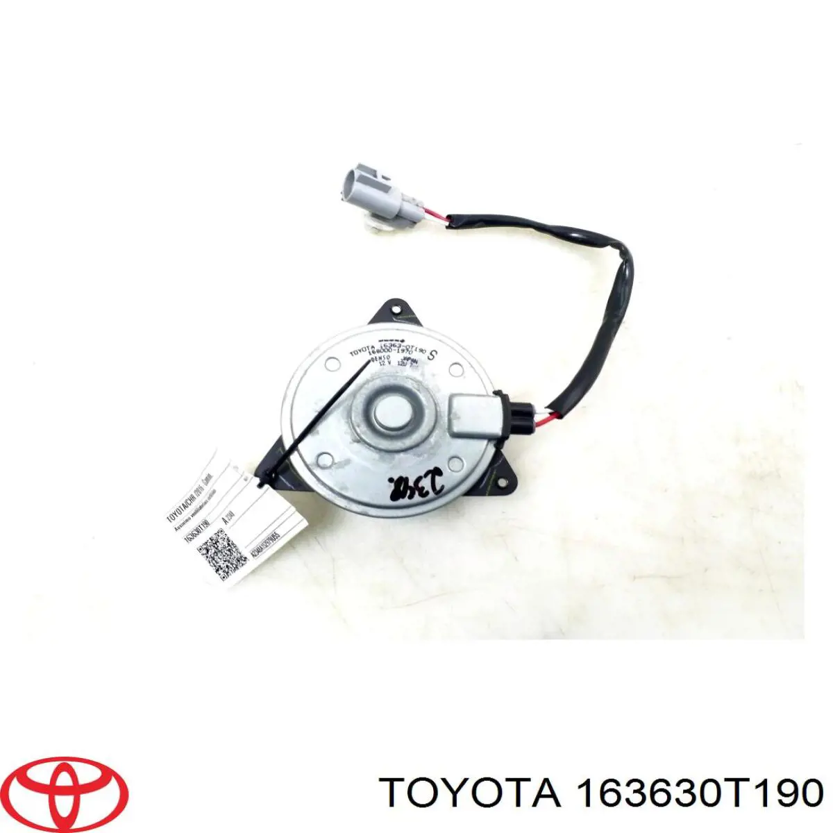 163630T190 Toyota Silniczek wentylatora układu chłodzenia lewy