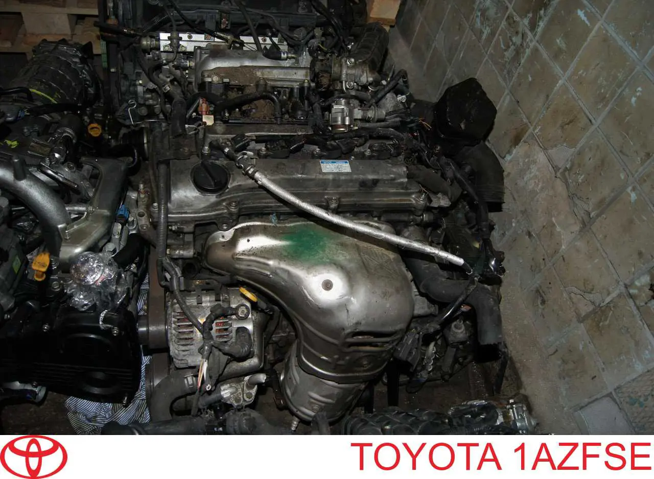 Silnik w komplecie Toyota 1AZFSE