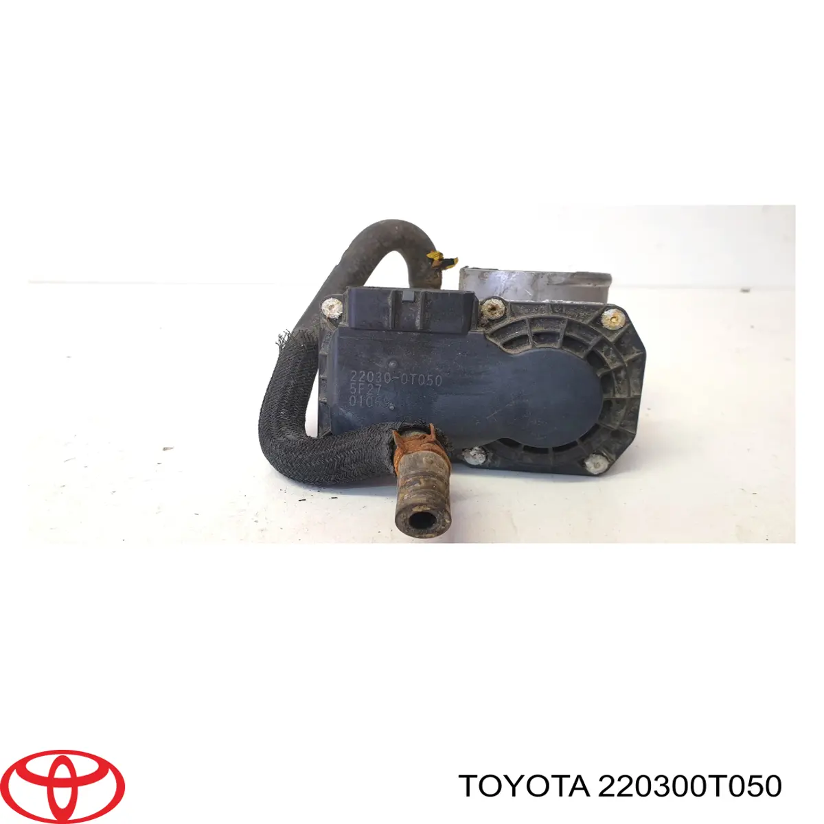 220300T050 Toyota Przepustnica, komplet