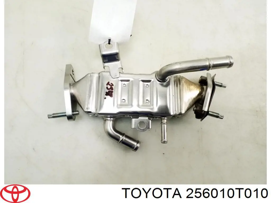 256010T010 Toyota Chłodnica układu recyrkulacji spalin EGR