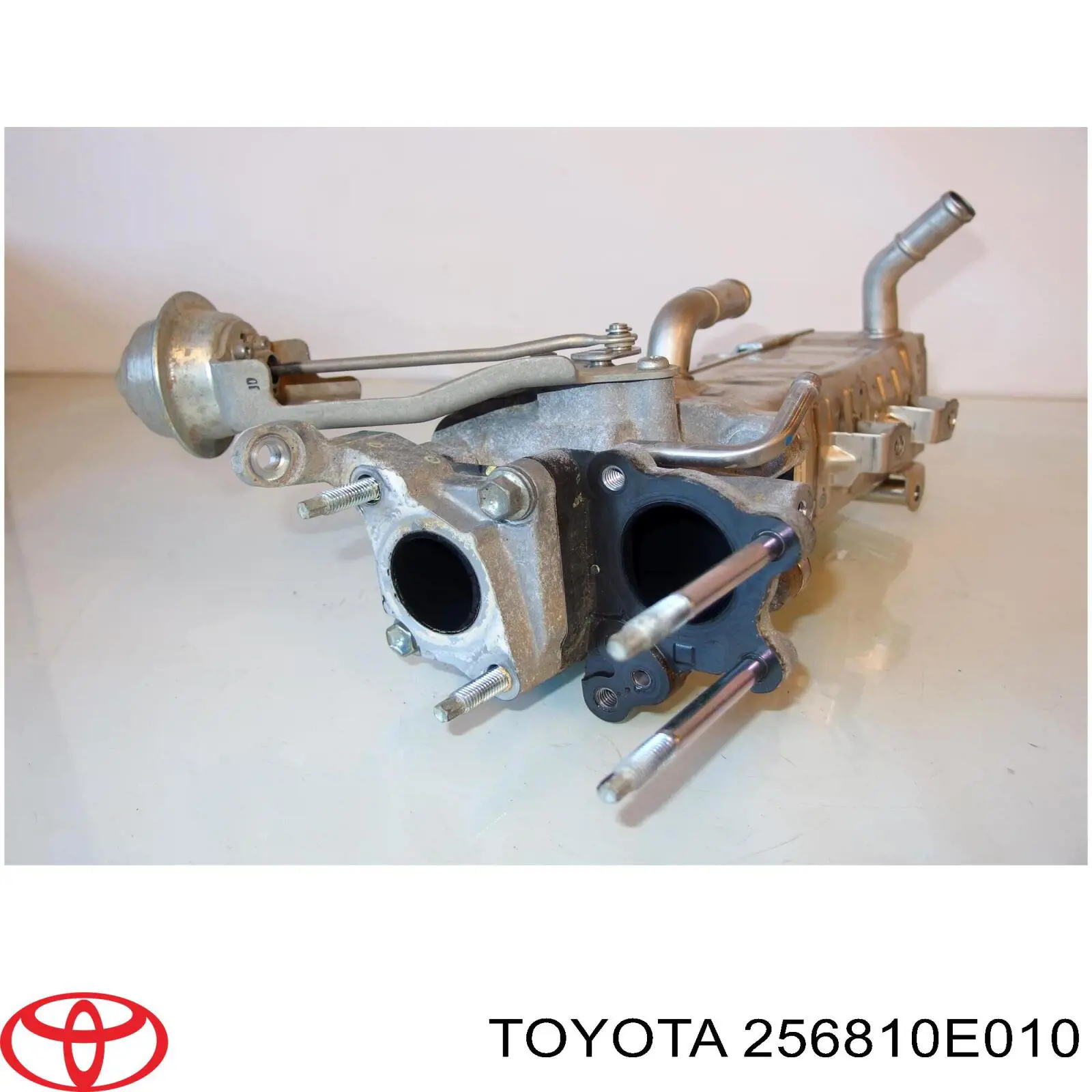 Chłodnica układu recyrkulacji spalin EGR Toyota 256810E010 cena, od 529,08 USD