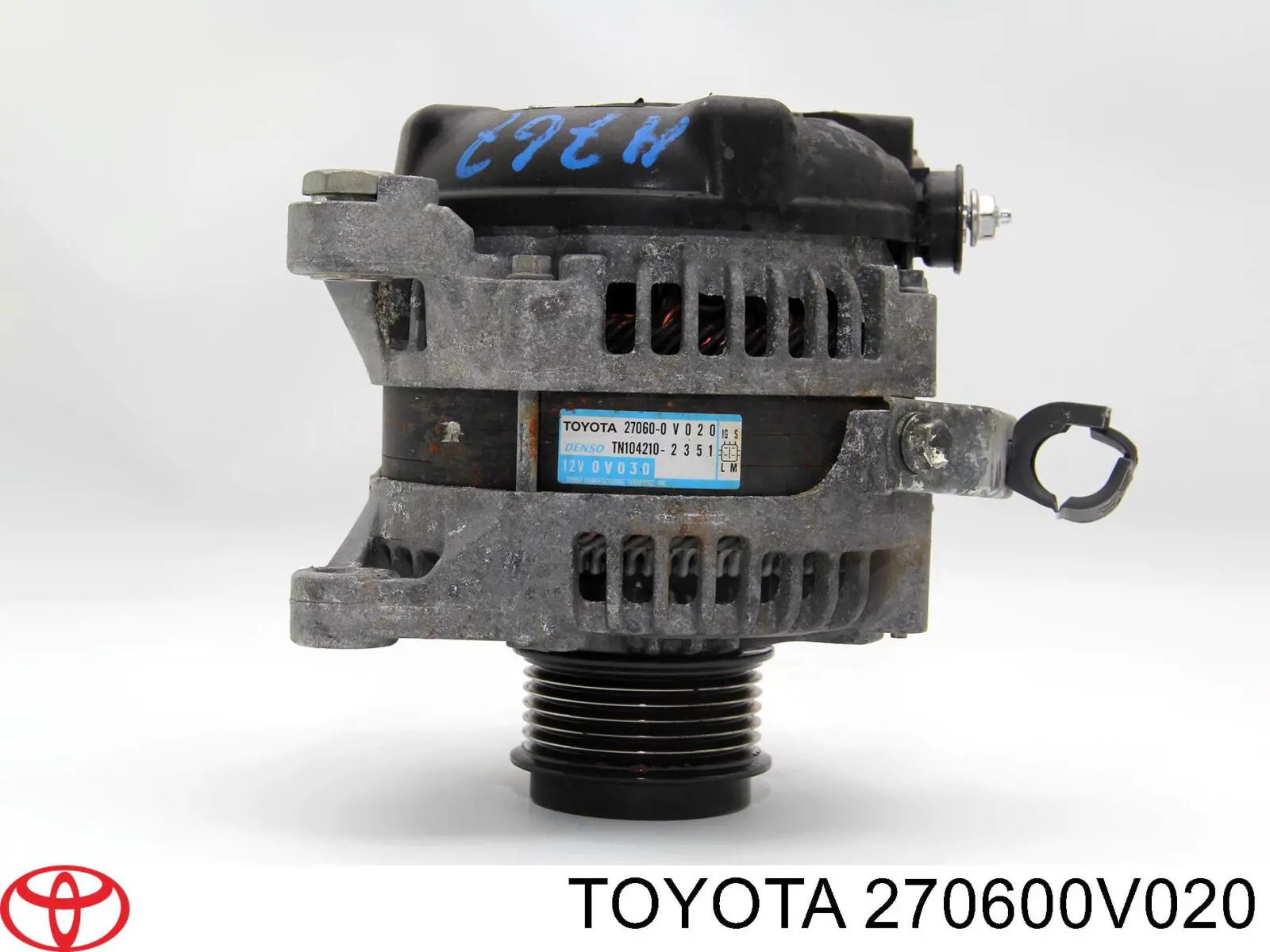 270600V020 Toyota Alternator