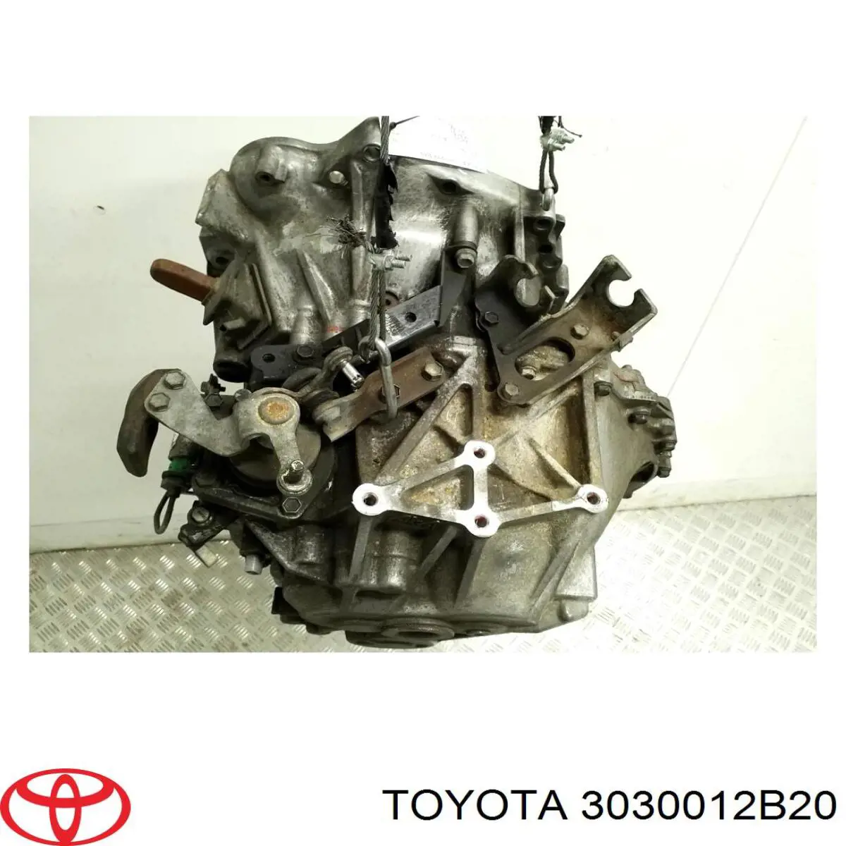  Mechaniczna skrzynia biegów w komplecie Toyota Auris 