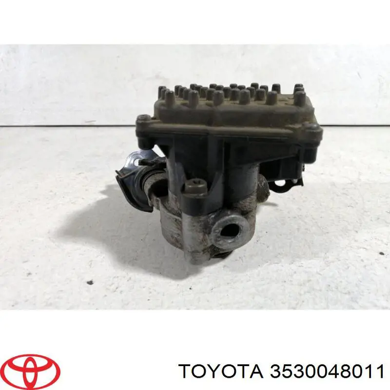 Pompa wspomagania hydraulicznego kierownicy do Lexus RX 270/350/450H AGL10, GGL15, GYL15