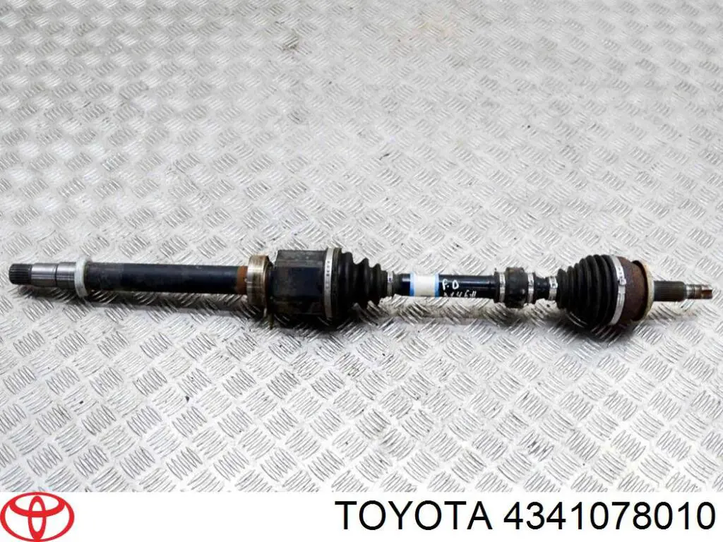 4341078010 Toyota Półoś napędowa przednia prawa