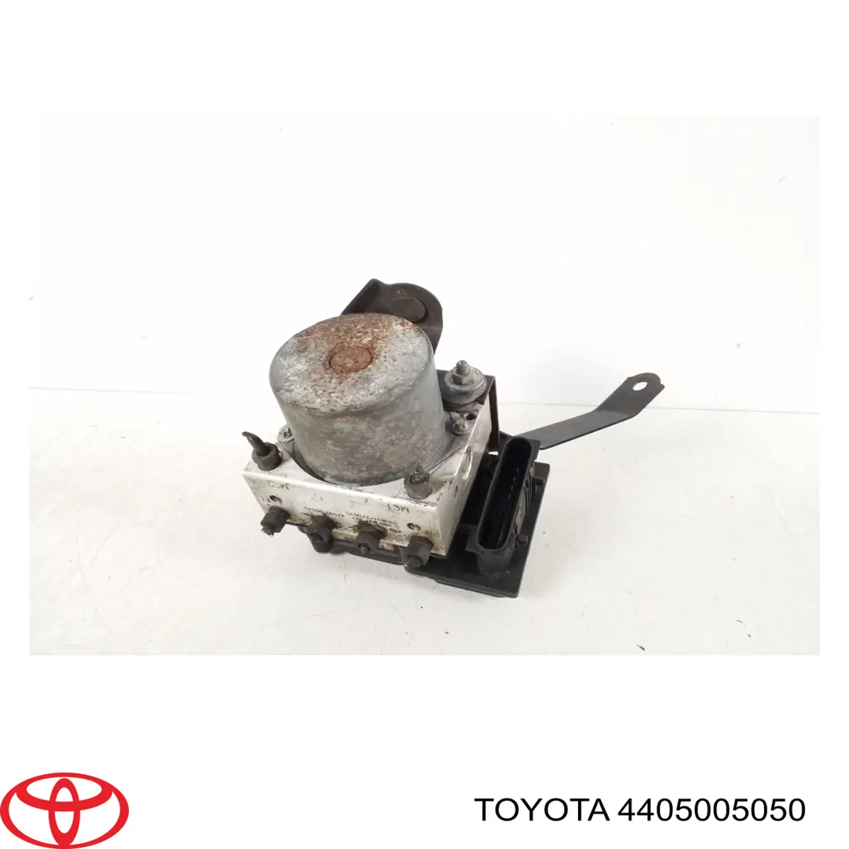 4405005080 Toyota Sterownik ABS  hydrauliczny