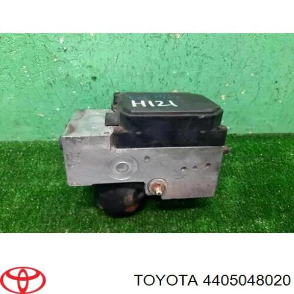 Sterownik ABS  hydrauliczny do Lexus RX 300 MCU1