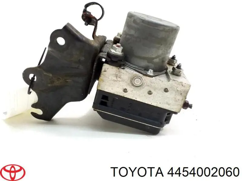 Do koszyka Sterownik ABS  hydrauliczny Toyota Auris UKP E15