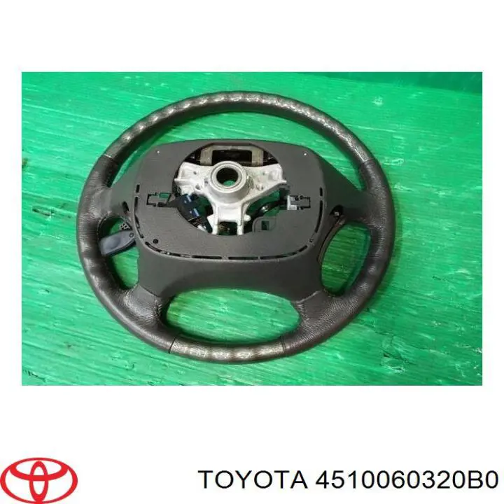 Do koszyka Kierownica Toyota Land Cruiser 90 J9