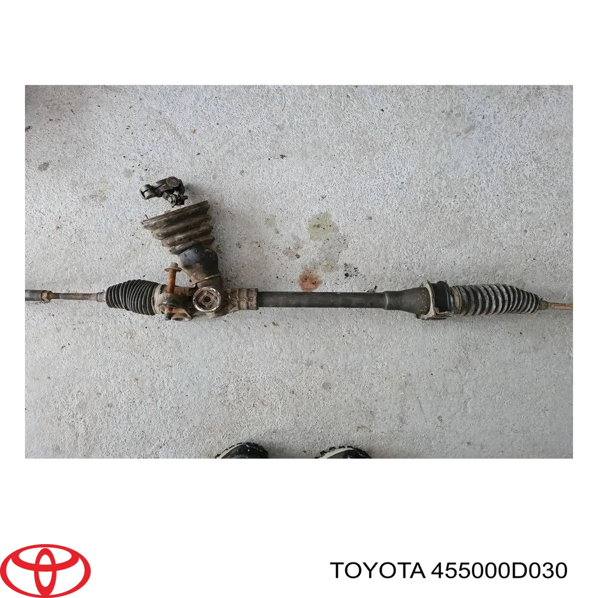 Do koszyka 455000D010 Toyota Listwa kierownicza (maglownica)
