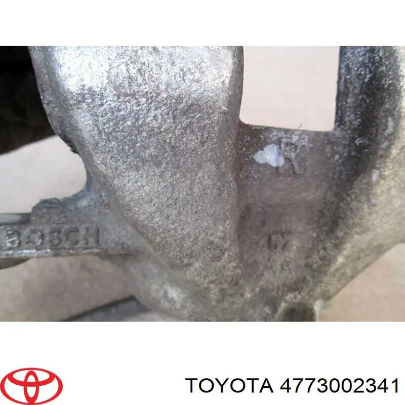 4773002341 Toyota zacisk hamulcowy przedni prawy