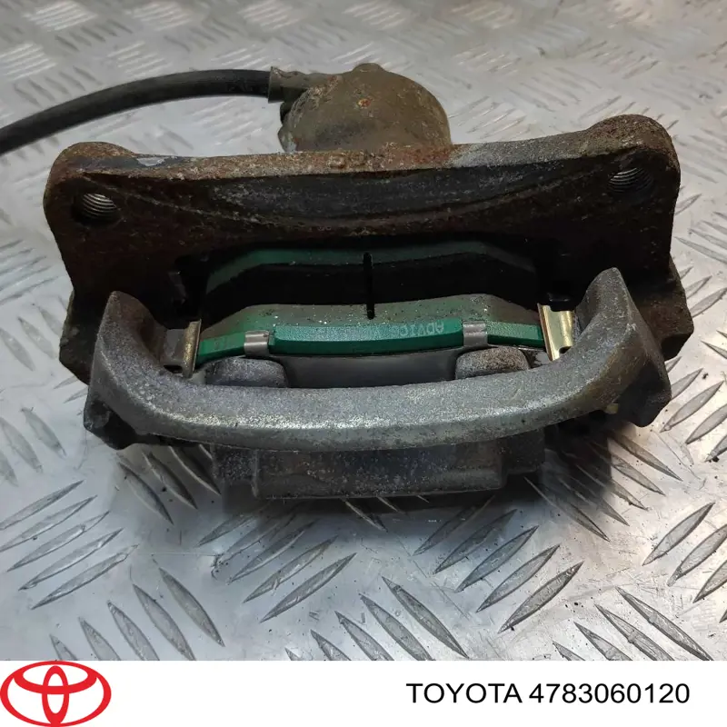 4783060120 Toyota Zacisk hamulcowy tylny prawy