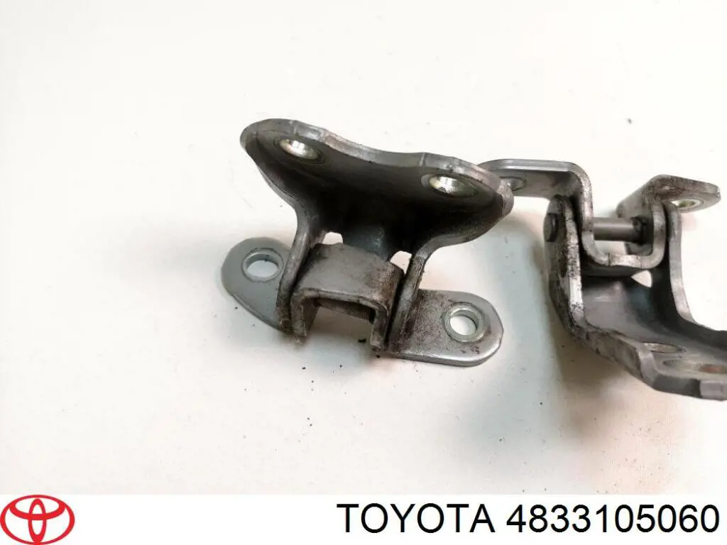 Odbój amortyzatora przedniego Toyota 4833105060 cena, od 11,26 USD