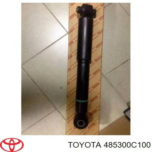 485300C100 Toyota Amortyzator tylny