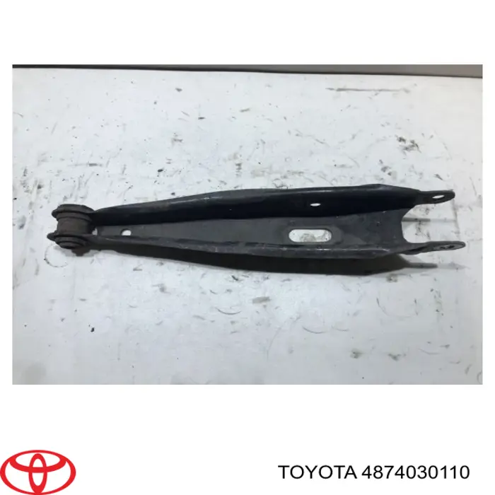 Wahacz zawieszenia tylnego dolny lewy Toyota 4874030110 cena, od 54,48 USD