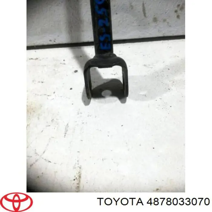 4878033070 Toyota Drążek podłużny zawieszenia tylnego prawy