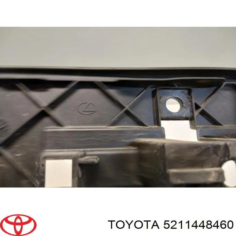 5211448460 Toyota Ramka do mocowania przedniej tablicy rejestracyjnej