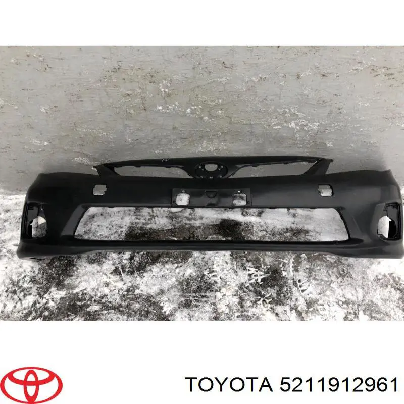5211912961 Toyota Zderzak przedni