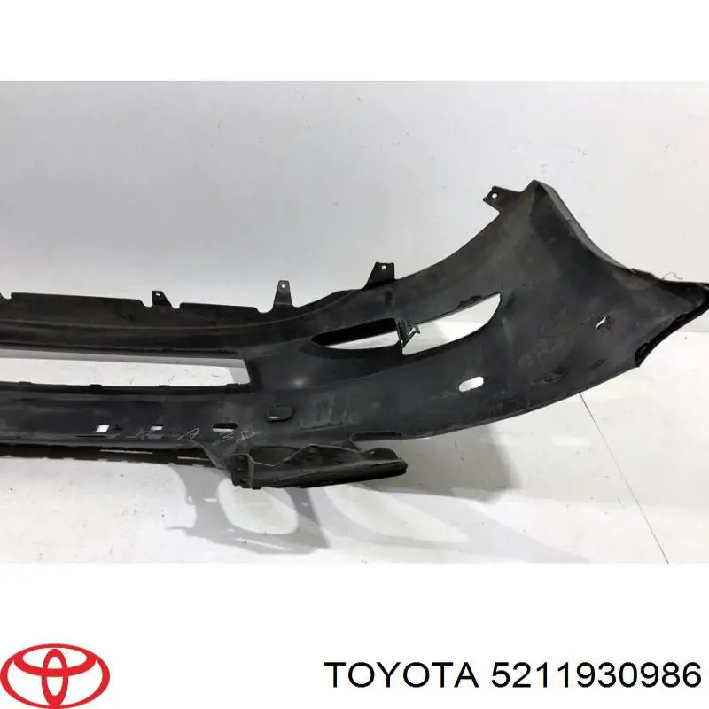 Zderzak przedni Toyota 5211930986 cena, od 965,06 USD