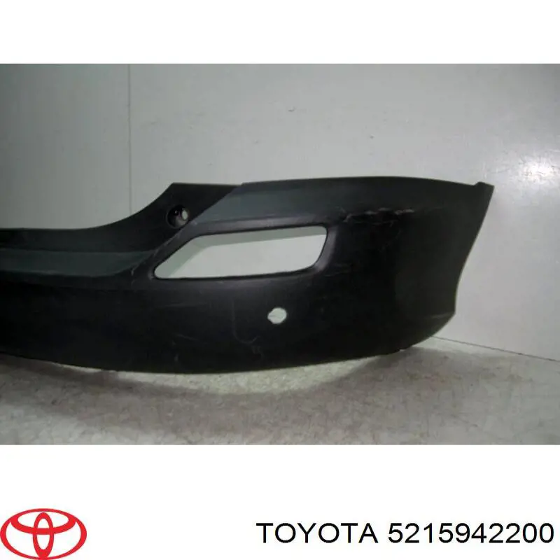 5215942200 Toyota Zderzak tylny